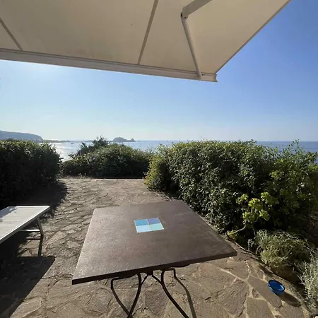 Superbe En Bord De Apartman Monticello
